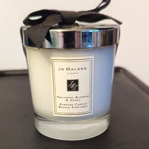 Jo Malone White Candle with Black Bow and Silver Lid